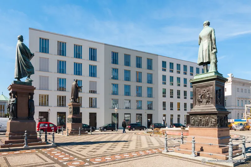 exklusive Stadtwohnung  mit Blick auf Schloß & Dom — photo 1